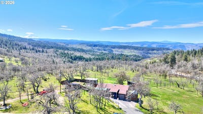 /international/us/2505-dry-creek-rd-mosier-or-110107027395/