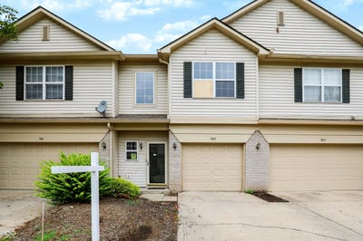 /international/us/7045-gavin-drive-indianapolis-in-110110240357/
