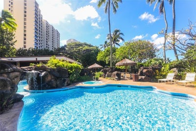 /international/us/511-hahaione-street-honolulu-hi-110098520649/