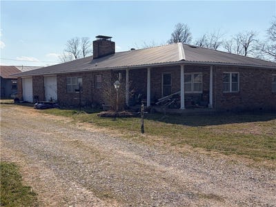 /international/us/821-curtis-street-lincoln-ar-110106097217/