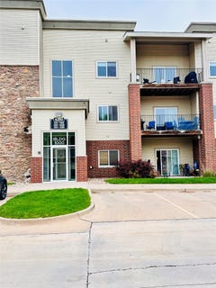 /international/us/6350-coachlight-drive-west-des-moines-ia-110107728598/