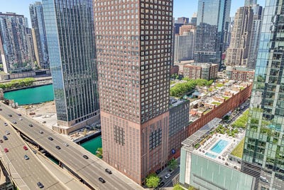 /international/us/474-n-lake-shore-drive-chicago-il-110120923695/