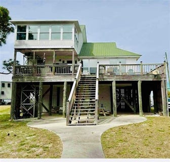 /international/us/917-delchamps-avenue-dauphin-island-al-110099374654/