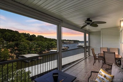 /international/us/40-lighthouse-road-lake-ozark-mo-110119512917/