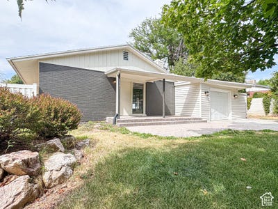 /international/us/1681-e-meadowmoor-rd-holladay-ut-110119632802/