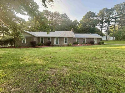 /international/us/102-club-house-drive-bald-knob-ar-110098881427/