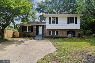 /international/us/5706-oak-apple-court-burke-va-110109145233/