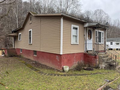 /international/us/100-parrish-cir-wallace-wv-110106224426/