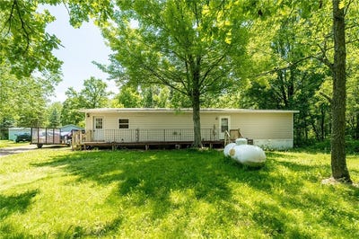 /international/us/9417-partridge-road-eau-claire-wi-110100590714/