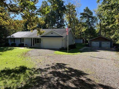 /international/us/10757-hiner-road-wooster-oh-110110403350/