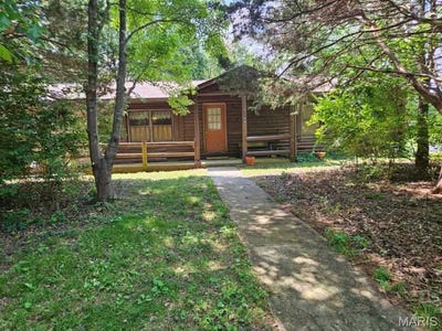 /international/us/1169-san-juan-drive-edwardsville-il-110108473645/