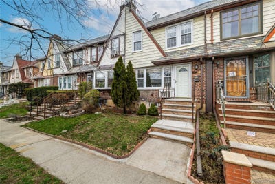 /international/us/6779-exeter-street-forest-hills-ny-110104408535/