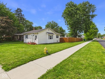 /international/us/596-christian-avenue-noblesville-in-110107992033/