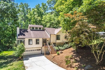 /international/us/2851-pine-cone-lane-duluth-ga-110108073509/