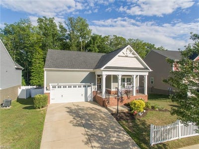 /international/us/7427-wicks-road-williamsburg-va-110108947904/