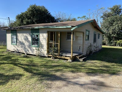 /international/us/509-n-state-highway-359-mathis-tx-110095214772/