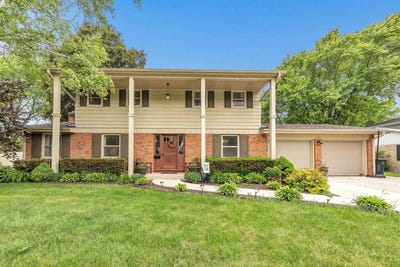 /international/us/116-s-clay-street-de-pere-wi-110108747794/