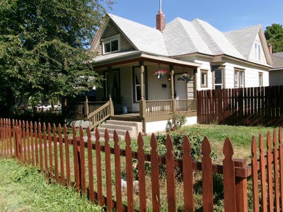 /international/us/2004-w-broadway-ave-spokane-wa-110109216391/