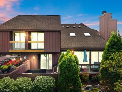 /international/us/4843-bloomingdale-dr-hillsborough-twp-nj-110108666427/?lang=de