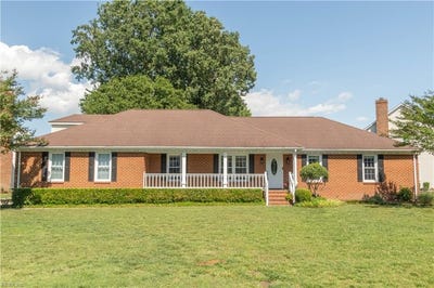 /international/us/817-doe-run-drive-chesapeake-va-110108440151/