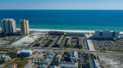 /international/us/8425-gulf-blvd-navarre-fl-110120084414/