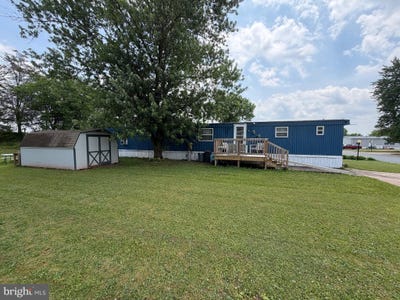 /international/us/46-rose-avenue-middletown-pa-110108738158/