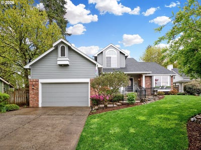 /international/us/219-ames-ct-silverton-or-110107356730/
