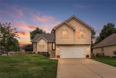 /international/us/1104-regency-drive-kearney-mo-110120059063/