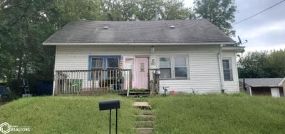 /international/us/406-n-8th-street-guthrie-center-ia-110120153034/