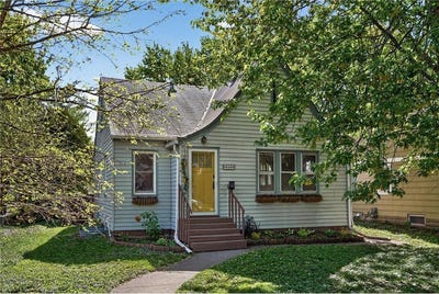 /international/us/858-21st-avenue-se-minneapolis-mn-110108194836/