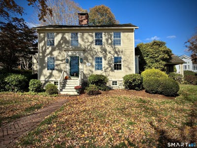 /international/us/29-new-city-street-essex-ct-110108073053/