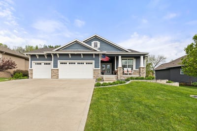 /international/us/14323-sheridan-avenue-urbandale-ia-110107714286/