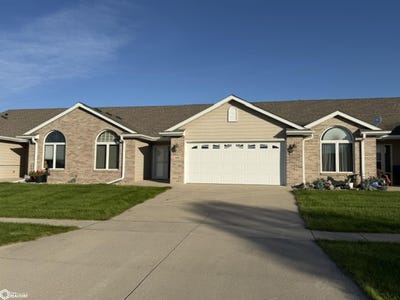 /international/us/630-fairway-circle-garner-ia-110120559571/