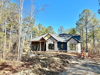 /international/us/141-voorhees-road-hamilton-ga-110108074379/