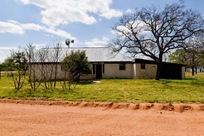 /international/us/12236-1st-katemcy-street-no-city-tx-110107006007/