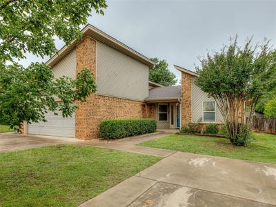 /international/us/2102-oak-forest-drive-norman-ok-110108236495/