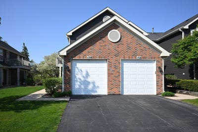 /international/us/150-e-lake-ridge-drive-glendale-heights-il-110107683637/