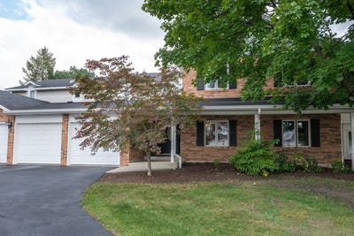 /international/us/628-dana-court-naperville-il-110106979651/
