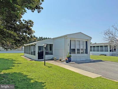/international/us/26-sunnyfield-road-rehoboth-beach-de-110101460215/