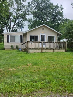 /international/us/13522-queen-road-ne-thornville-oh-110109083412/