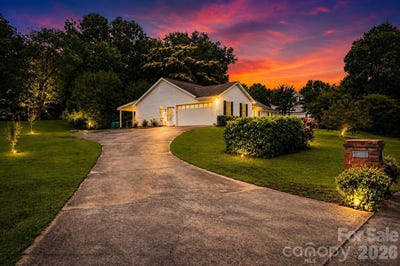 /international/us/1805-lillian-lane-fort-mill-sc-110108412335/