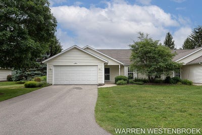 /international/us/11962-willow-wood-lane-s-holland-mi-110108849238/