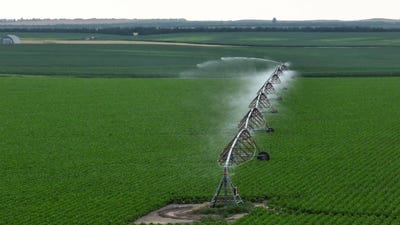 /international/us/tbd-road-hemingford-ne-110100582275/