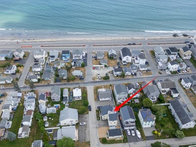 /international/us/7-11-redman-street-hampton-nh-110107510477/