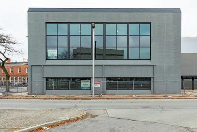 /international/us/233-237-main-street-poughkeepsie-ny-110105004474/