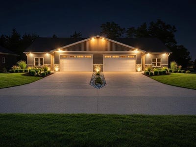 /international/us/3306-bennington-court-plover-wi-110108958596/