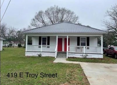 /international/us/419-e-troy-street-brundidge-al-110108935603/