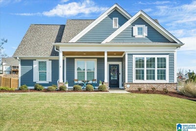 /international/us/7966-bingham-lane-trussville-al-110106981670/
