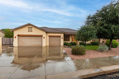 /international/us/20407-e-bronco-drive-queen-creek-az-110104598956/