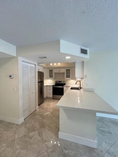 /international/us/4187-n-haverhill-road-west-palm-beach-fl-110107345129/